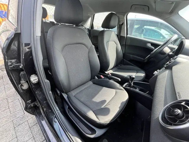 Audi a1 sportback 1.6 tdi attraction 90, 2014 - afbeelding 13 van  24