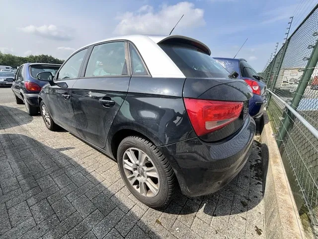 Audi a1 sportback 1.6 tdi attraction 90, 2014 - afbeelding 18 van  24