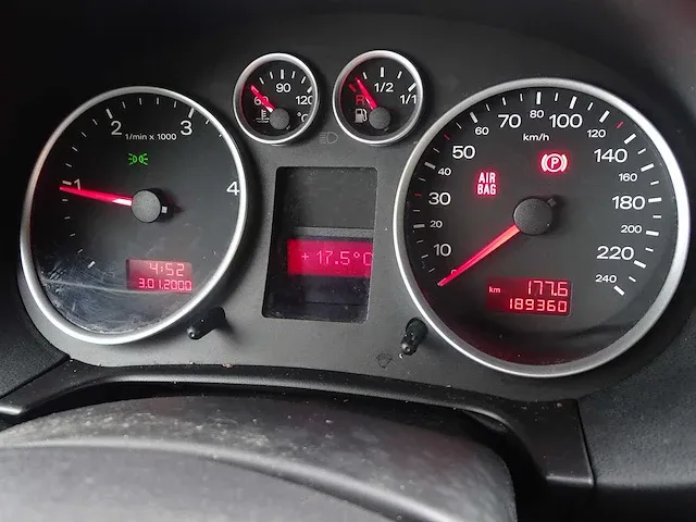 Audi a2 1.4 tdi - afbeelding 19 van  30