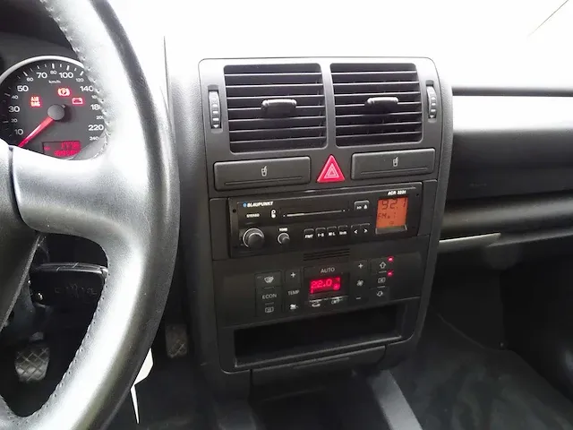 Audi a2 1.4 tdi - afbeelding 10 van  30