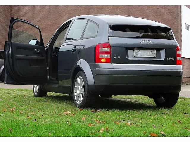 Audi a2 1.4 tdi - afbeelding 24 van  30