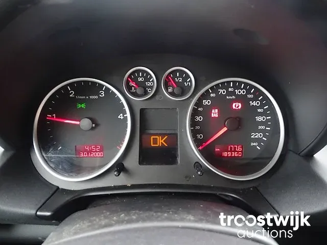 Audi a2 1.4 tdi - afbeelding 18 van  30