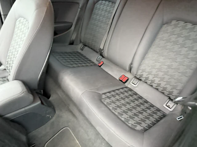 Audi a3 1.2 tfsi attraction 105, 2013 - afbeelding 14 van  27