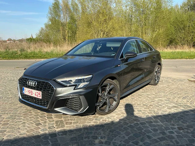 Audi a3 limousine - 2020 - afbeelding 1 van  22