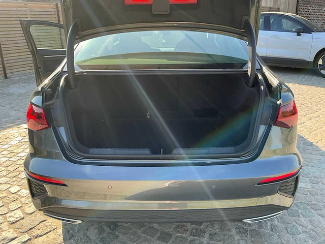 Audi a3 limousine - 2020 - afbeelding 13 van  22