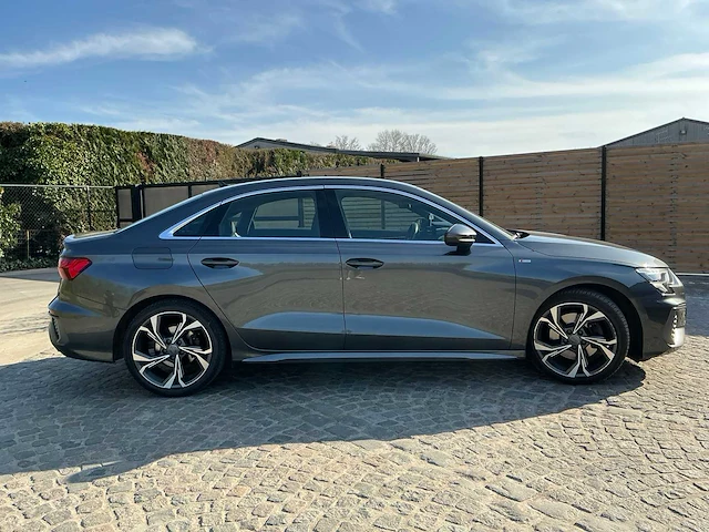 Audi a3 limousine - 2020 - afbeelding 19 van  22