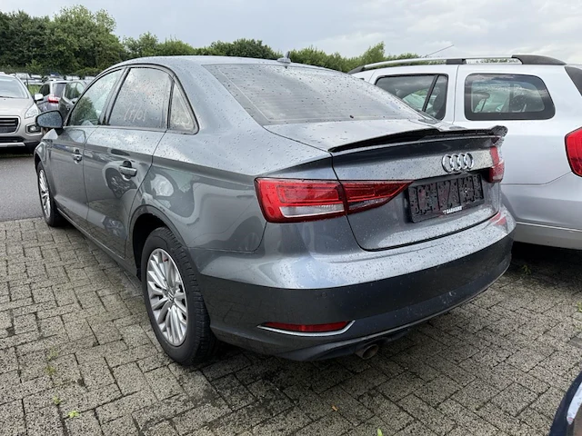 Audi a3 sedan 1.6 tdi business edition s tronic 116 at, 2017 - afbeelding 19 van  23