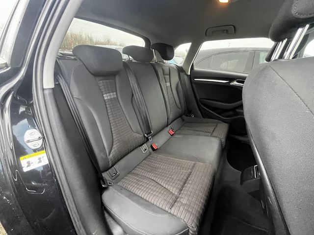 Audi a3 sportback 1.6 tdi ambition, 2013 - afbeelding 15 van  26