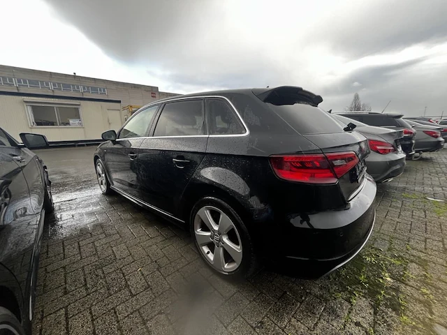 Audi a3 sportback 1.6 tdi ambition, 2013 - afbeelding 23 van  26