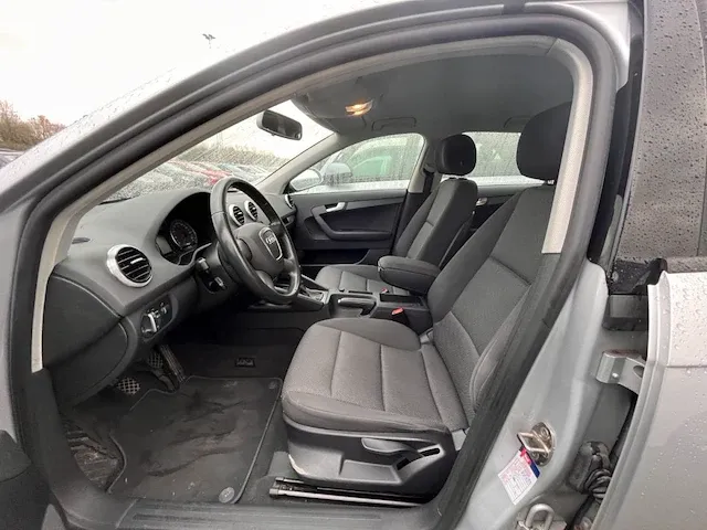 Audi a3 sportback 1.6 tdi e attraction start/stop dpf 105, 2010 - afbeelding 21 van  26
