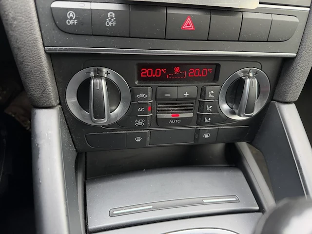 Audi a3 sportback 1.6 tdi e attraction start/stop dpf, 2012 - afbeelding 5 van  30