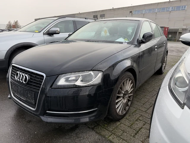 Audi a3 sportback 1.6 tdi e attraction start/stop dpf, 2012 - afbeelding 1 van  30
