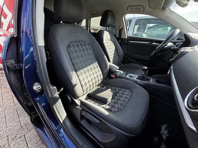 Audi a3 sportback 1.6 tdi ultra attraction,2016 - afbeelding 14 van  24