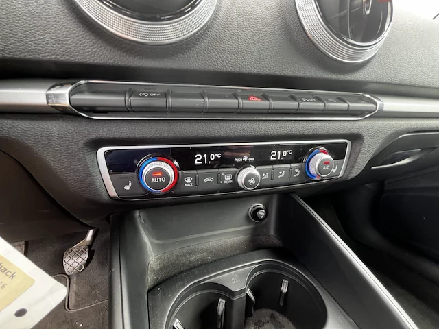 Audi a3 sportback tfsi 116, 2018 - afbeelding 2 van  24