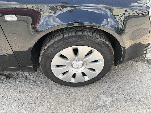 Audi a4 - 2005 - afbeelding 5 van  30