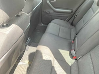 Audi a4 - 2005 - afbeelding 10 van  30