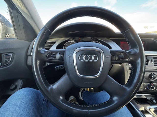 Audi a4 2.0 tdi dpf,2008 - afbeelding 9 van  41