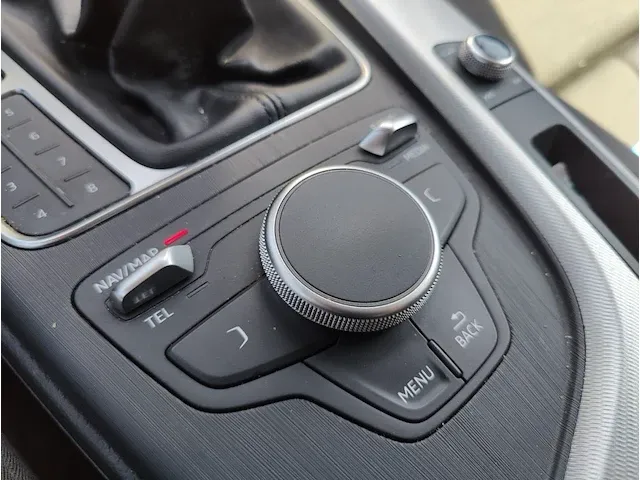 Audi a4 2.0 tdi sport 150, 2018 - afbeelding 16 van  35