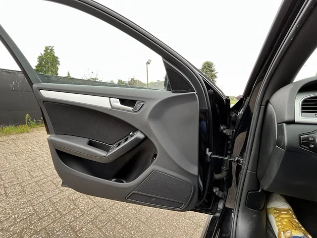 Audi a4, 2010 - afbeelding 13 van  39