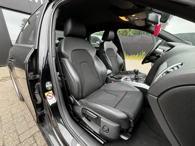 Audi a4, 2010 - afbeelding 21 van  39