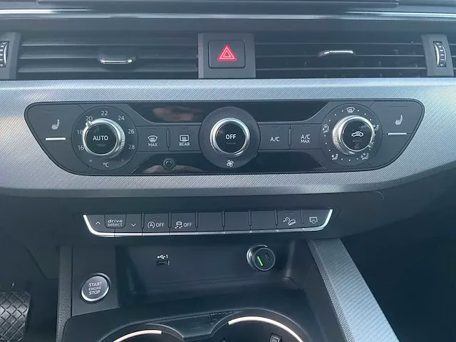 Audi a4 allroad quattro (2019) - afbeelding 21 van  40