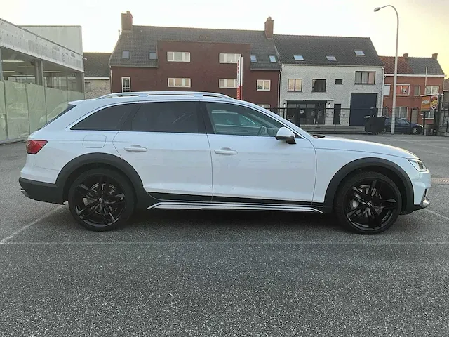 Audi a4 allroad quattro (2019) - afbeelding 36 van  40