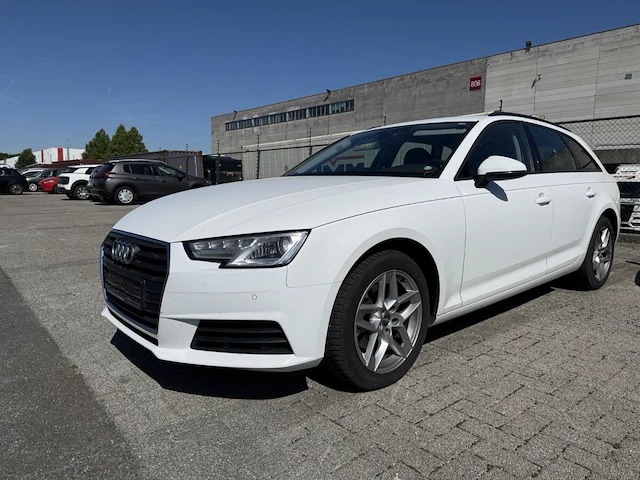 Audi a4 avant 2.0 tdi, 2016 - afbeelding 1 van  35