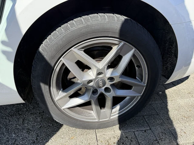 Audi a4 avant 2.0 tdi, 2016 - afbeelding 19 van  35