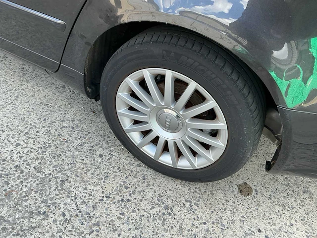 Audi a4 personenauto - afbeelding 12 van  14
