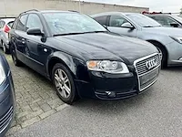 Audi a4 sw 2.0 tdi 16v 140, 2006 - afbeelding 18 van  24