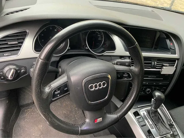 Audi a5 2.0 turbo cabriolet personenauto - afbeelding 2 van  17
