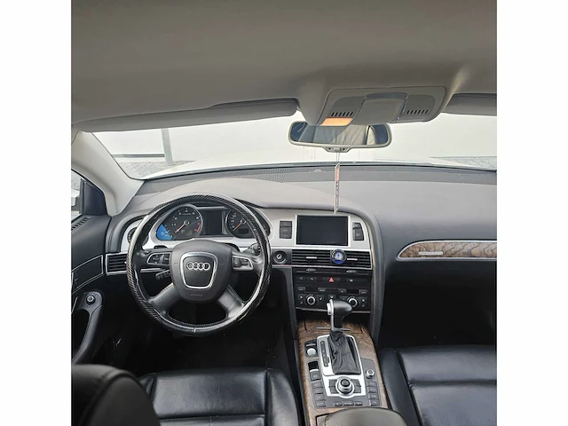 Audi a6 personenauto - afbeelding 2 van  29