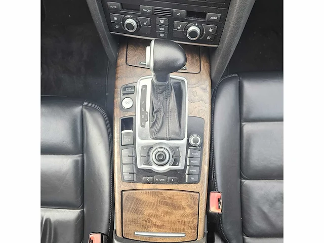 Audi a6 personenauto - afbeelding 7 van  29