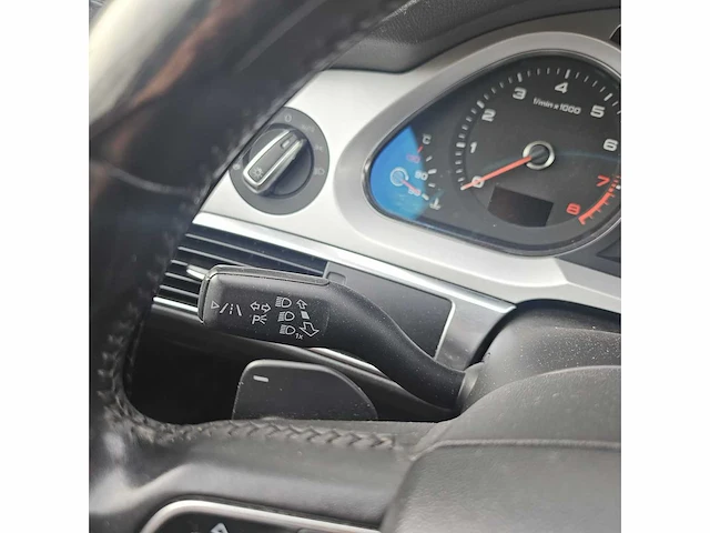 Audi a6 personenauto - afbeelding 9 van  29