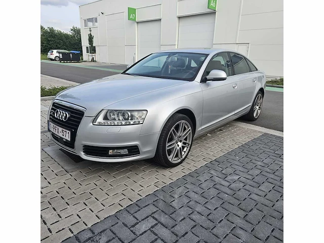 Audi a6 personenauto - afbeelding 1 van  29