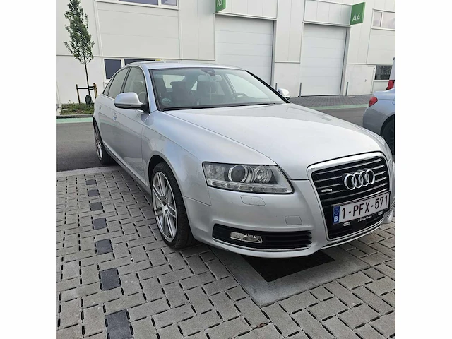 Audi a6 personenauto - afbeelding 12 van  29