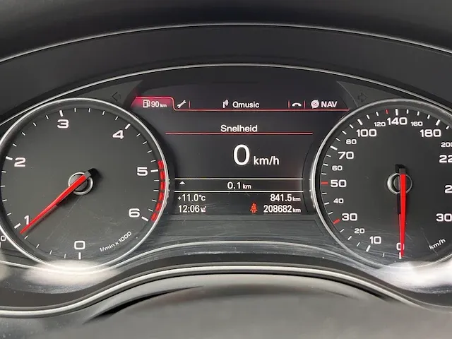 Audi a6 sw 2.0 tdi 177, 2012 - afbeelding 2 van  31