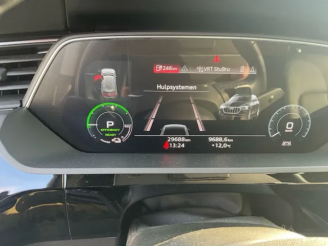 Audi e-tron 50 quattro - afbeelding 11 van  22