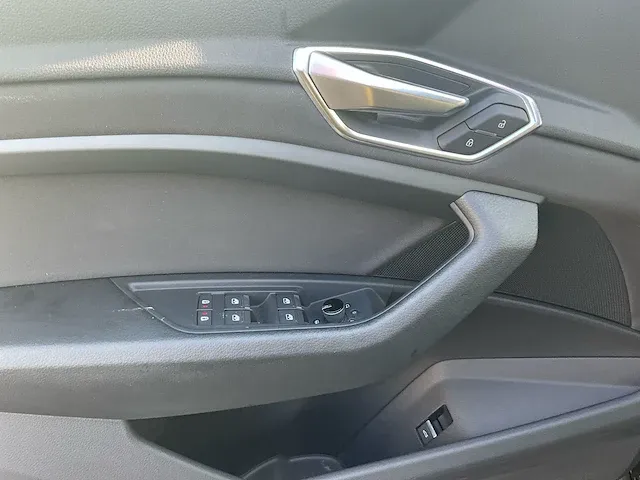 Audi e-tron 50 quattro - afbeelding 15 van  22