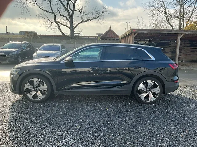 Audi e-tron 50 quattro - afbeelding 12 van  22