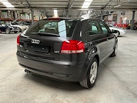 Audi hatchback - afbeelding 43 van  46