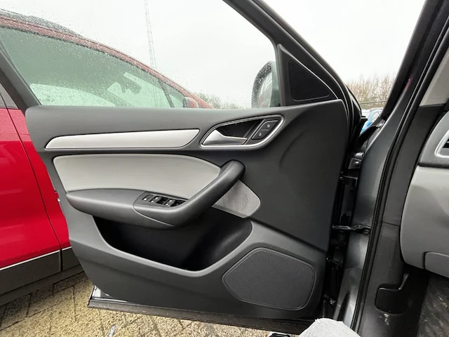 Audi q3 1.4 tfsi c.o.d,2016 - afbeelding 8 van  26