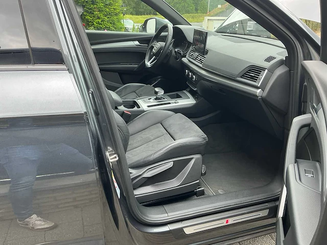 Audi q5 sportback 2.0 tdi - afbeelding 28 van  47