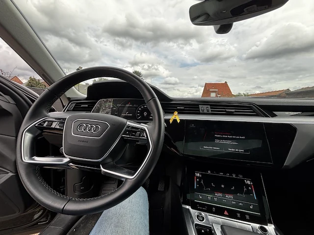 Audi q8 etron,2023 - afbeelding 6 van  37