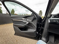 Audi q8 etron,2023 - afbeelding 13 van  37