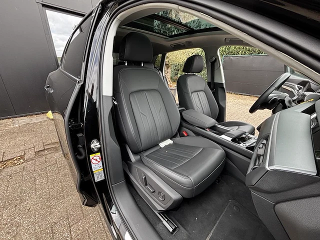 Audi q8 etron,2023 - afbeelding 24 van  37