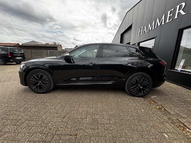Audi q8 etron,2023 - afbeelding 36 van  37