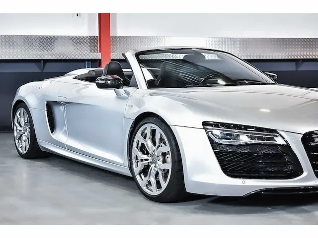 Audi r8 convertible 5,2l v10 fsi - 2015 - afbeelding 13 van  88