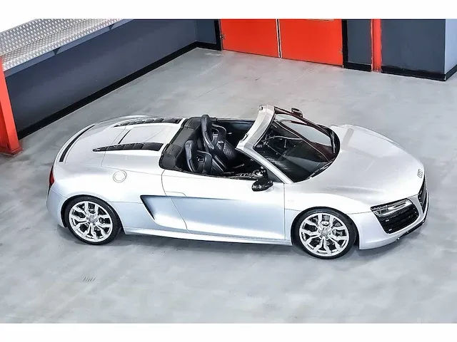 Audi r8 convertible 5,2l v10 fsi - 2015 - afbeelding 25 van  88
