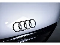 Audi r8 convertible 5,2l v10 fsi - 2015 - afbeelding 31 van  88